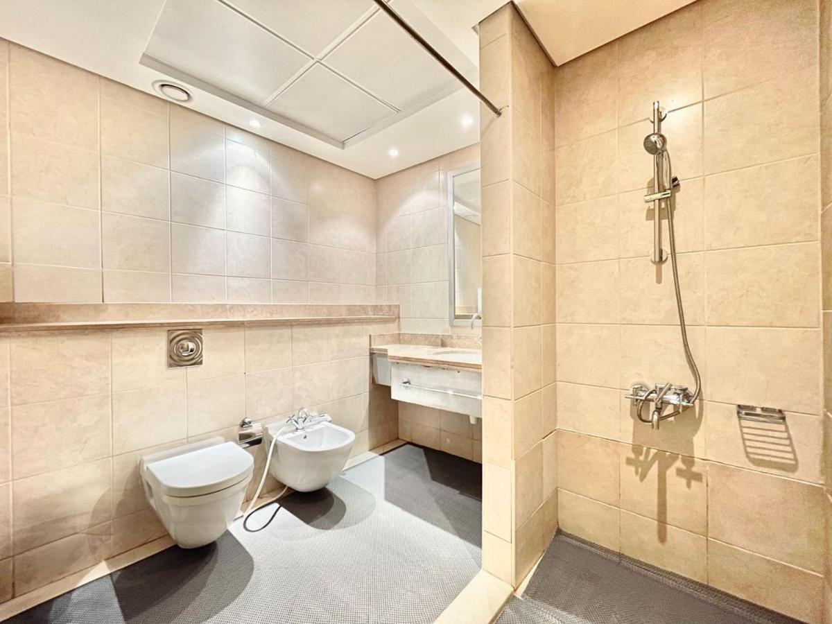 Ar Holiday Home Jbr Dubai Esterno foto