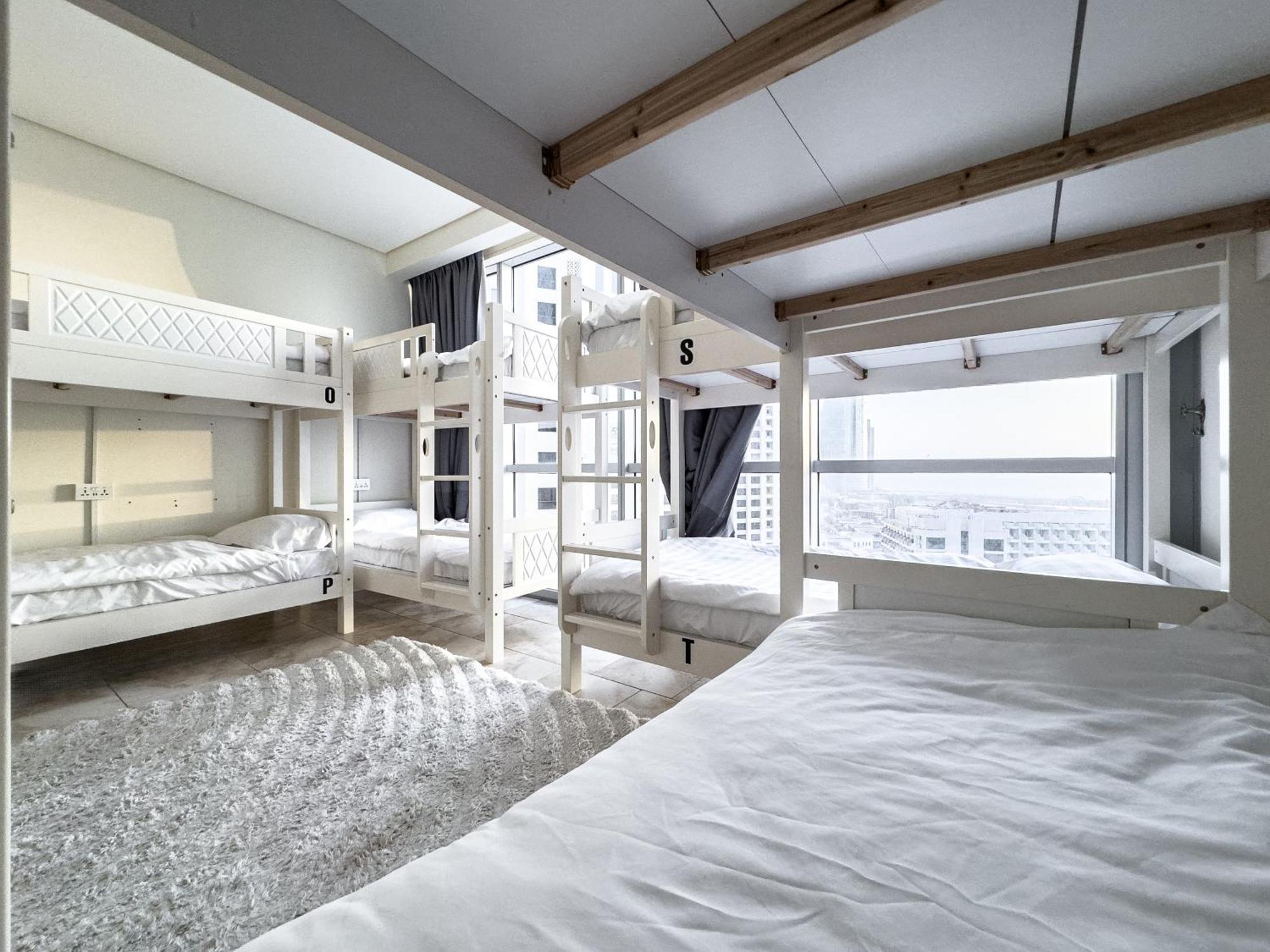 Ar Holiday Home Jbr Dubai Esterno foto